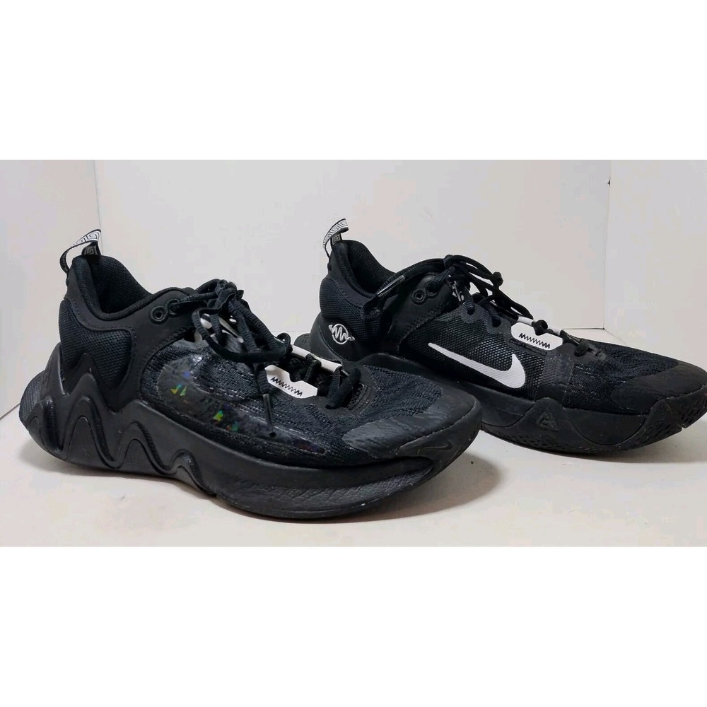 Nike Giannis Immortality 2 Sneakers Youth Size 6.5Y Black Holographic DM0835-002